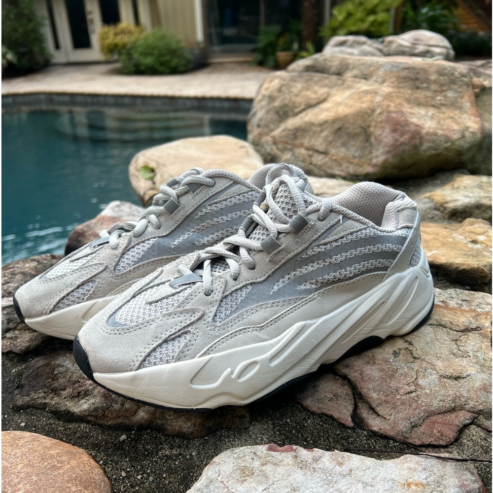 Yeezy Static 4 - Picture 2 of 2